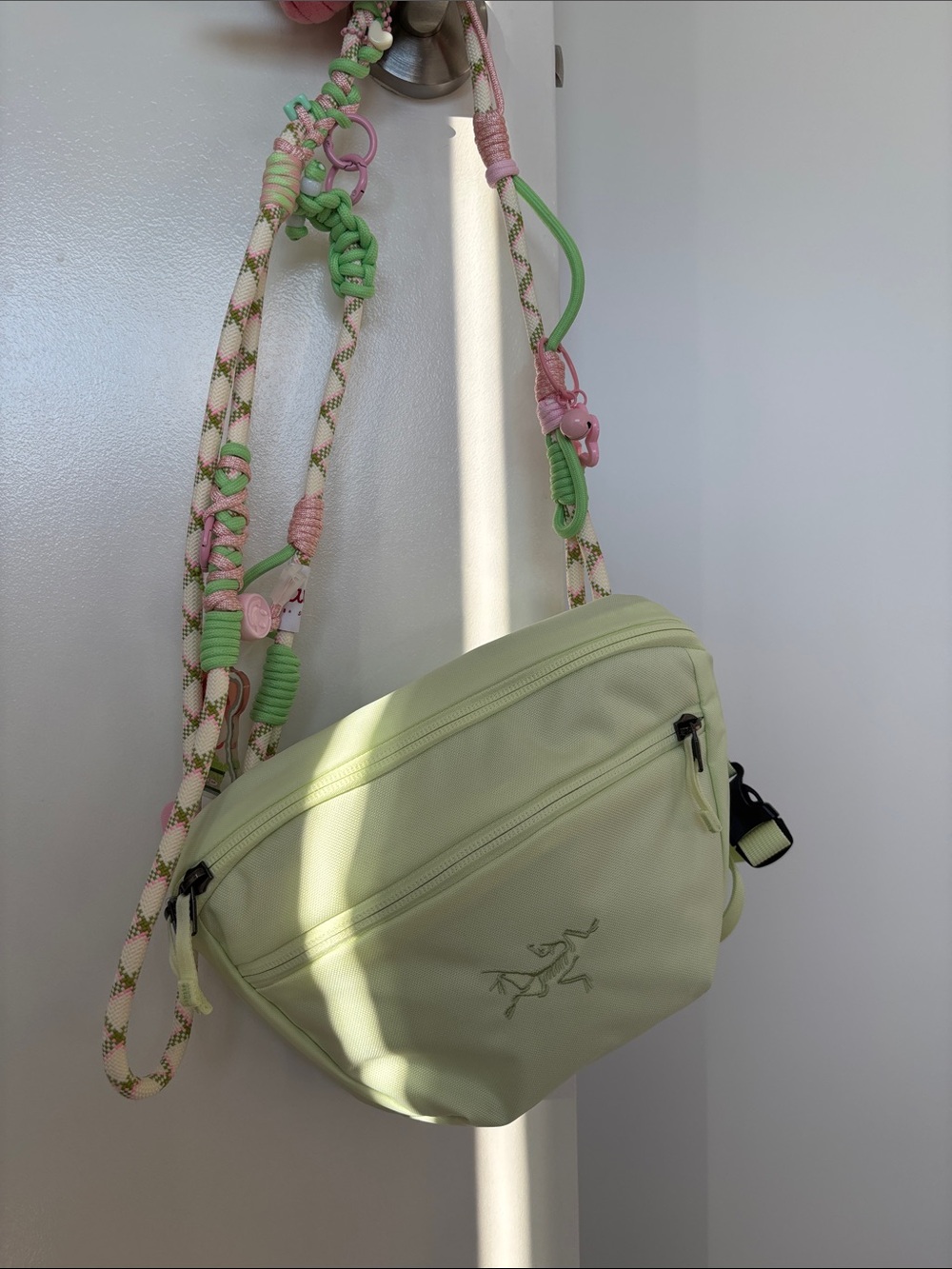 Handmade paracord phone/camera lanyard